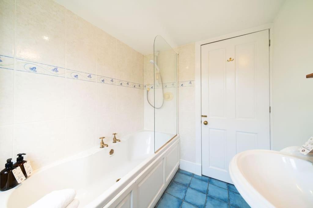 Westerpark Cottage, Pet & Family Friendly Countryside Retreat, Aberdeenshire